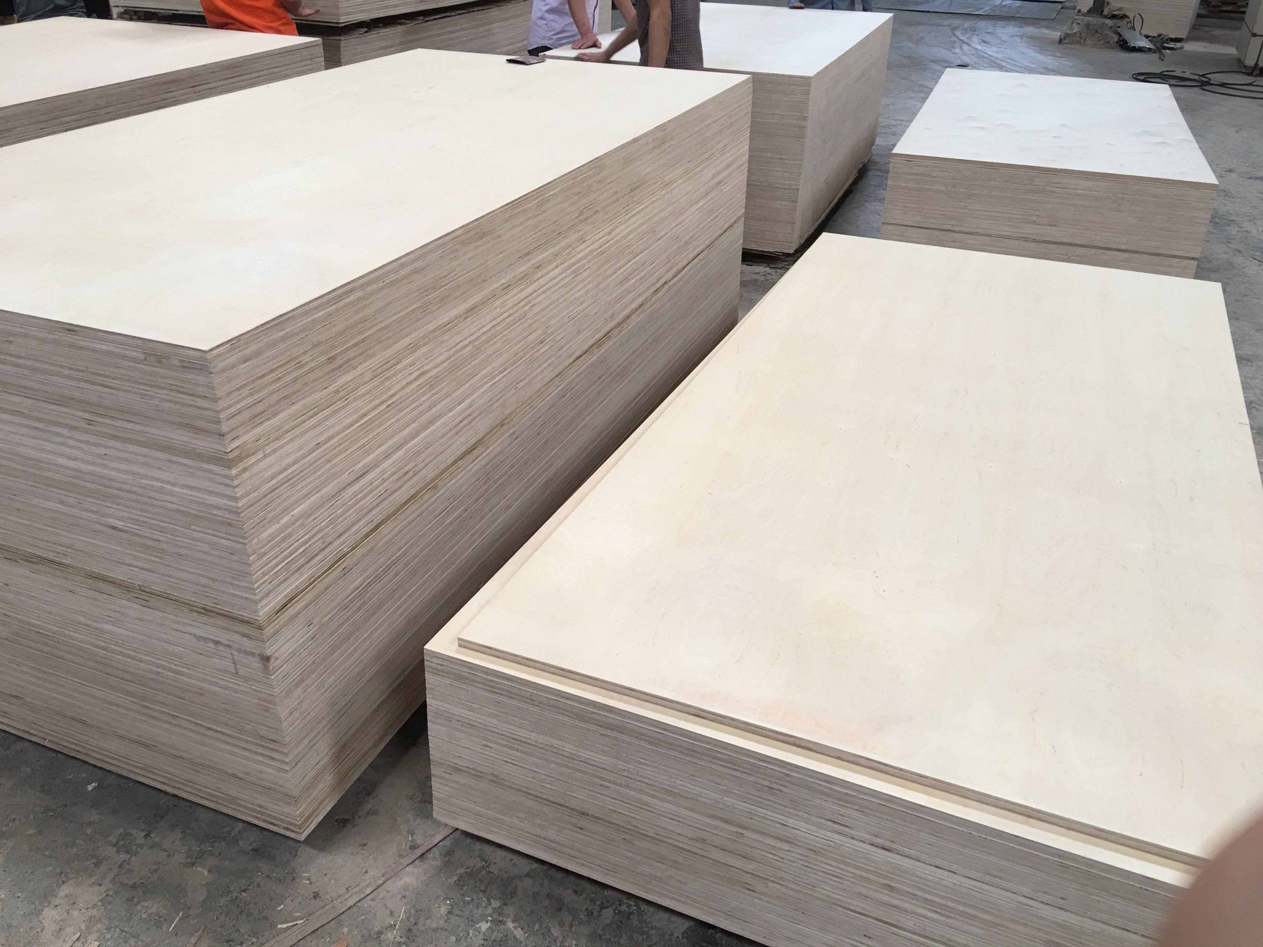 PACKING PLYWOOD